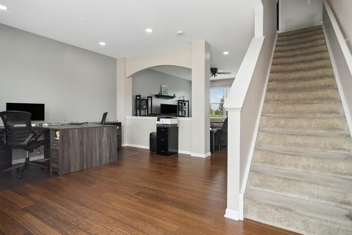 Property Photo:  