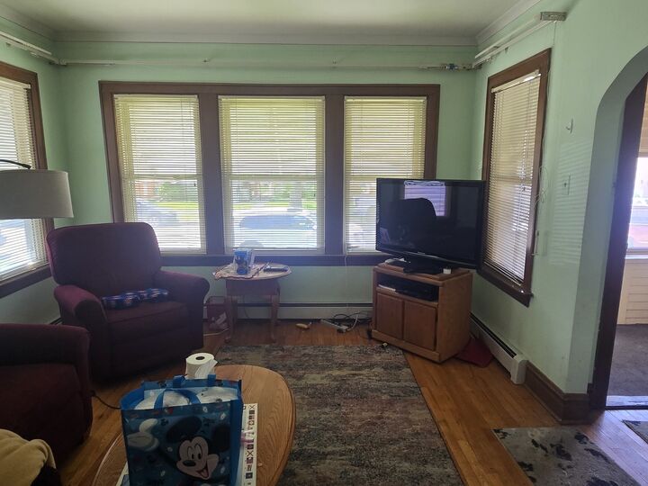 Property Photo:  3315 N Osceola Avenue  IL 60634 