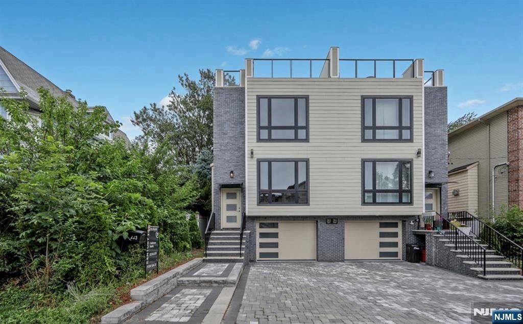 Property Photo:  281 Grant Avenue  NJ 07010 