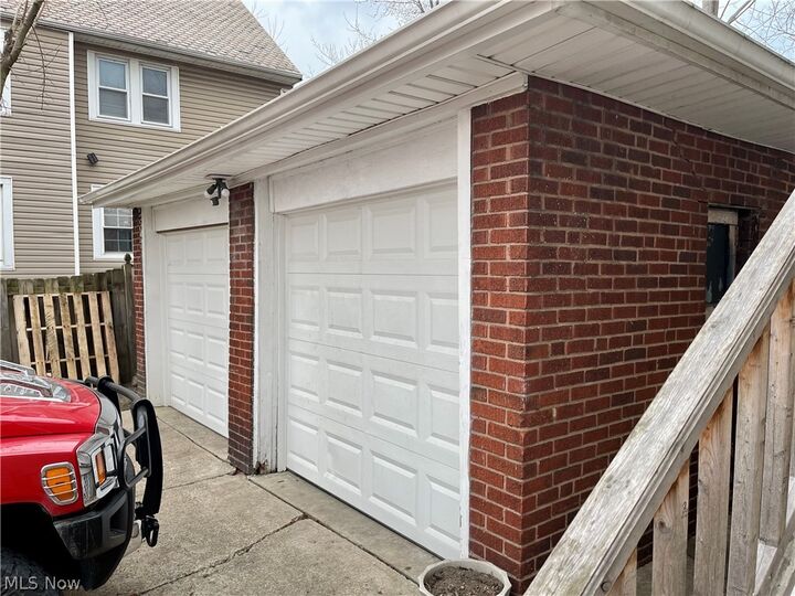 Property Photo: 3284 West Boulevard OH 44111