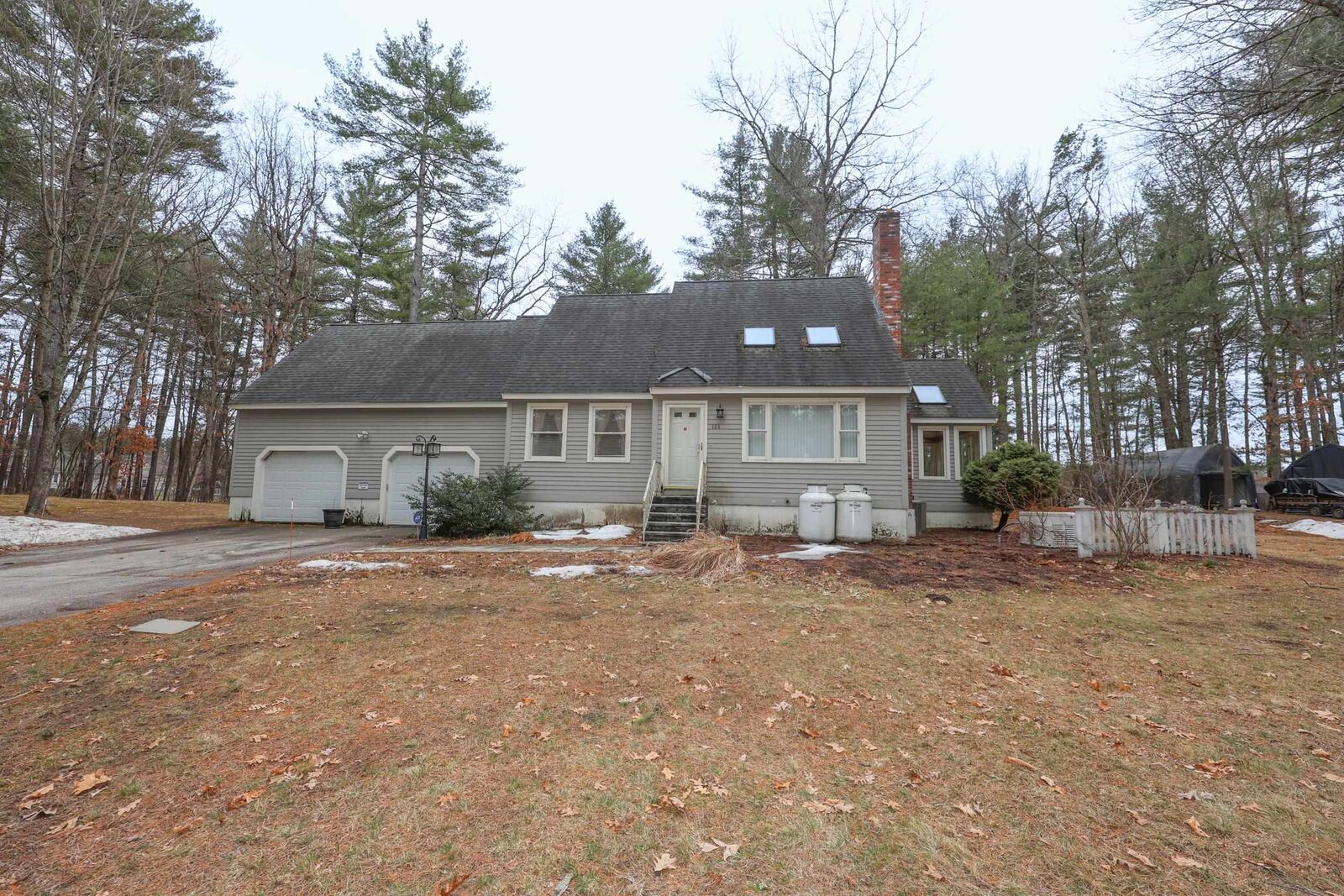 Property Photo:  125 Pinecrest Road  NH 03052 