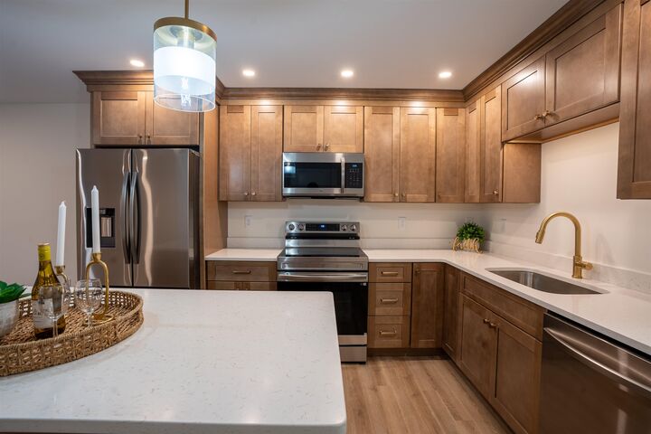 Property Photo:  106 Lock Street  NH 03064 