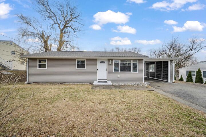 Property Photo: 370 Huse Road NH 03103