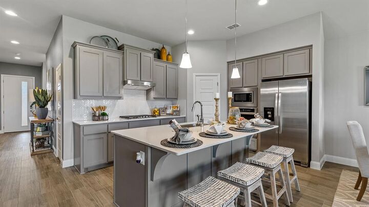 Property Photo:  2705 Flycatcher Drive  TX 76205 