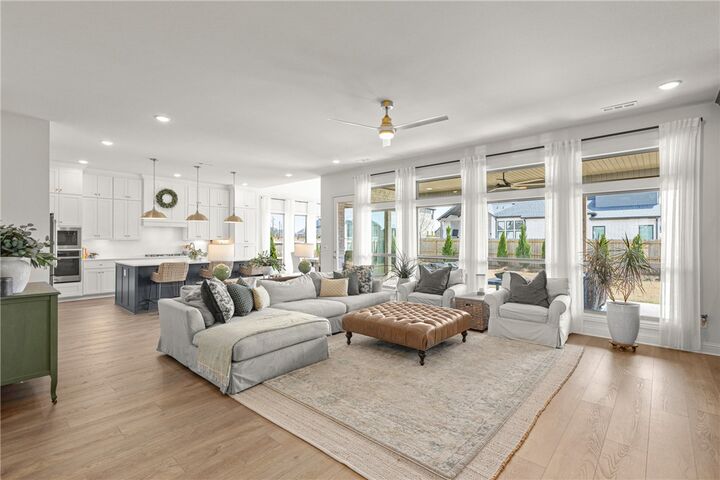 Property Photo: 8806 W Comet Drive AR 72713