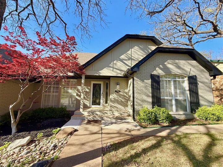 Property Photo:  1009 Timbercreek Drive  OK 73533 