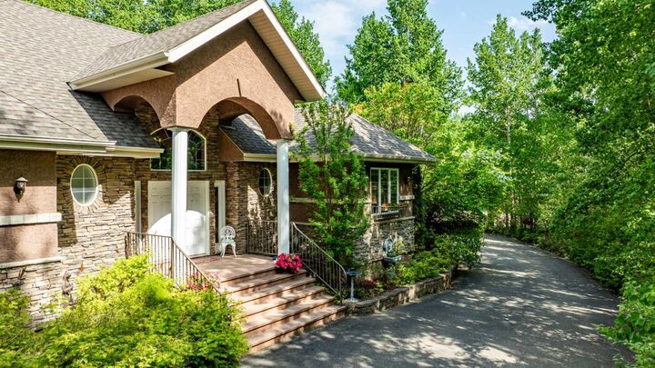 Property Photo: 295 Jarvis Glen Close AB T4S 1R8