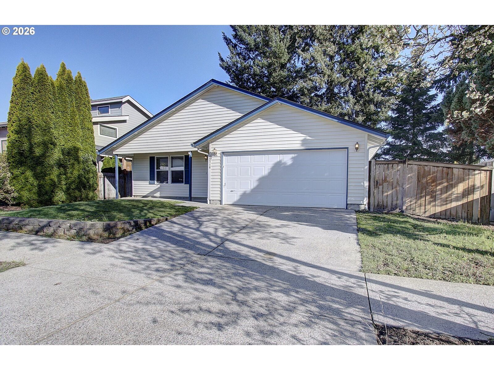 Property Photo:  18716 SE 11th St  WA 98683 