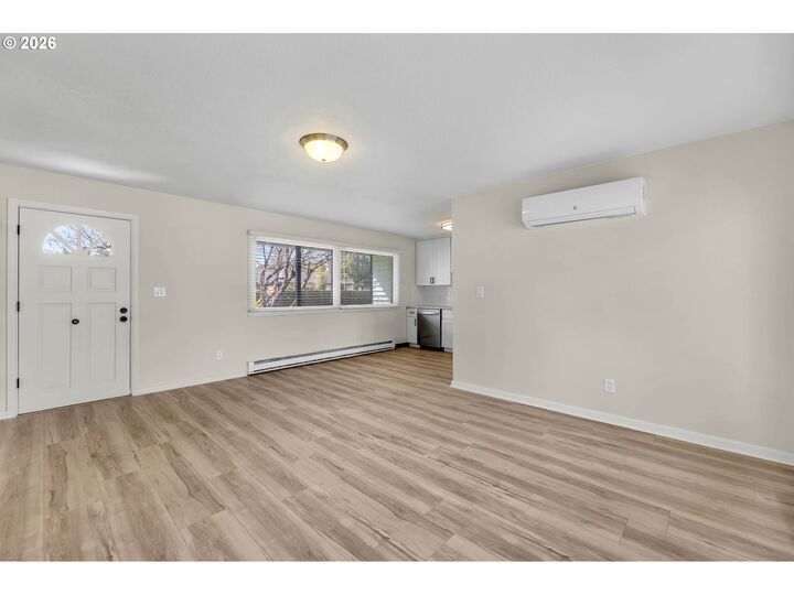 Property Photo: 8924 Boulder Ave WA 98664