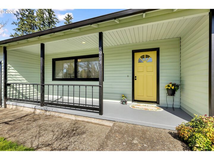 Property Photo: 8924 Boulder Ave WA 98664