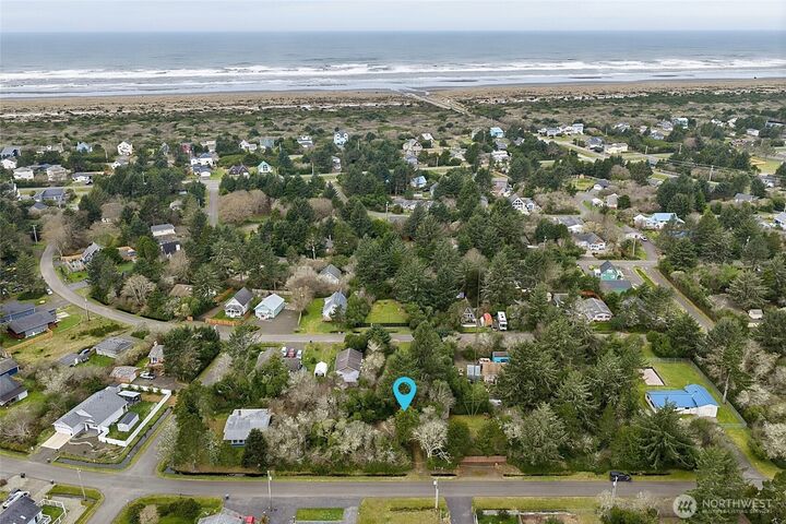 Property Photo:  189 S Narwhal Loop SW  WA 98569 