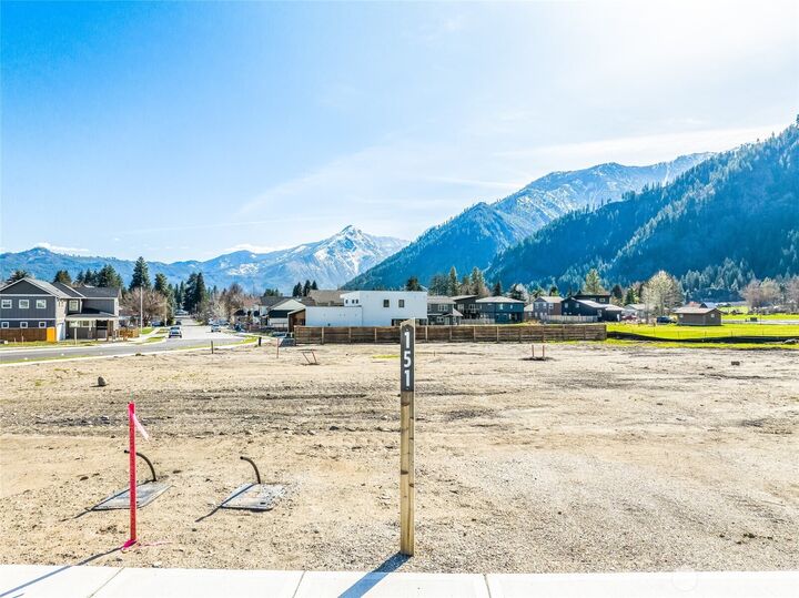 Property Photo: 151 Alpenglow Drive WA 98826