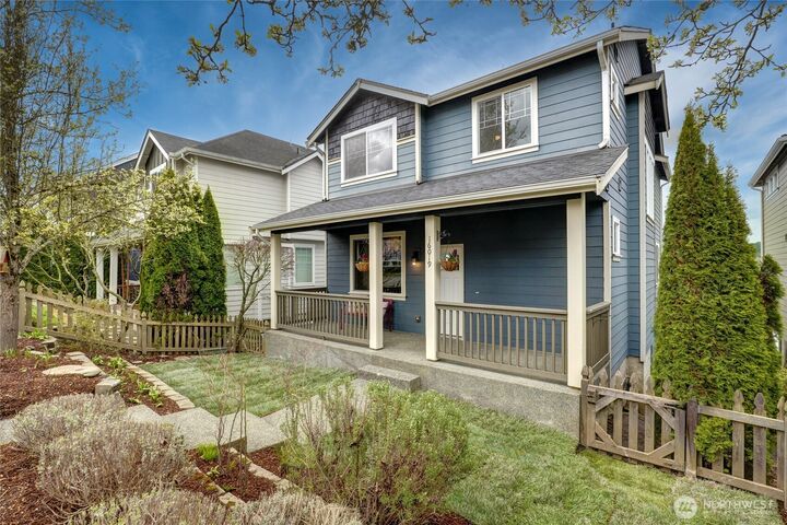 Property Photo:  16019  2nd Avenue NE  WA 98019 