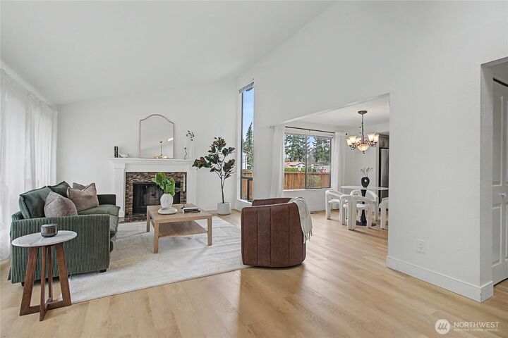 Property Photo: 17904 156th Place SE WA 98058