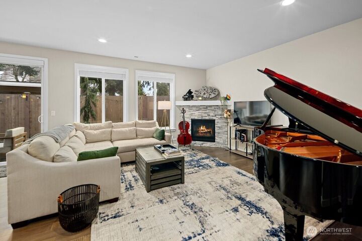 Property Photo: 8609 244th Street SW 11 WA 98026