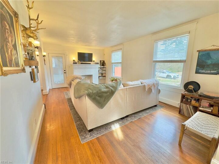 Property Photo:  16 Dahlgren Ave  VA 23702 