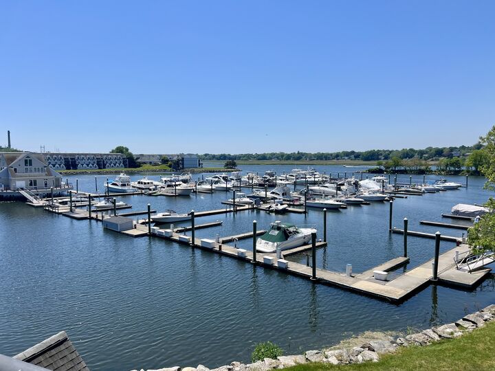 Property Photo:  131 Popes Island Road 131  CT 06461 