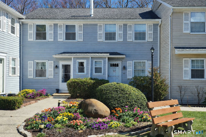 Property Photo:  144 East Gate Lane 144  CT 06514 