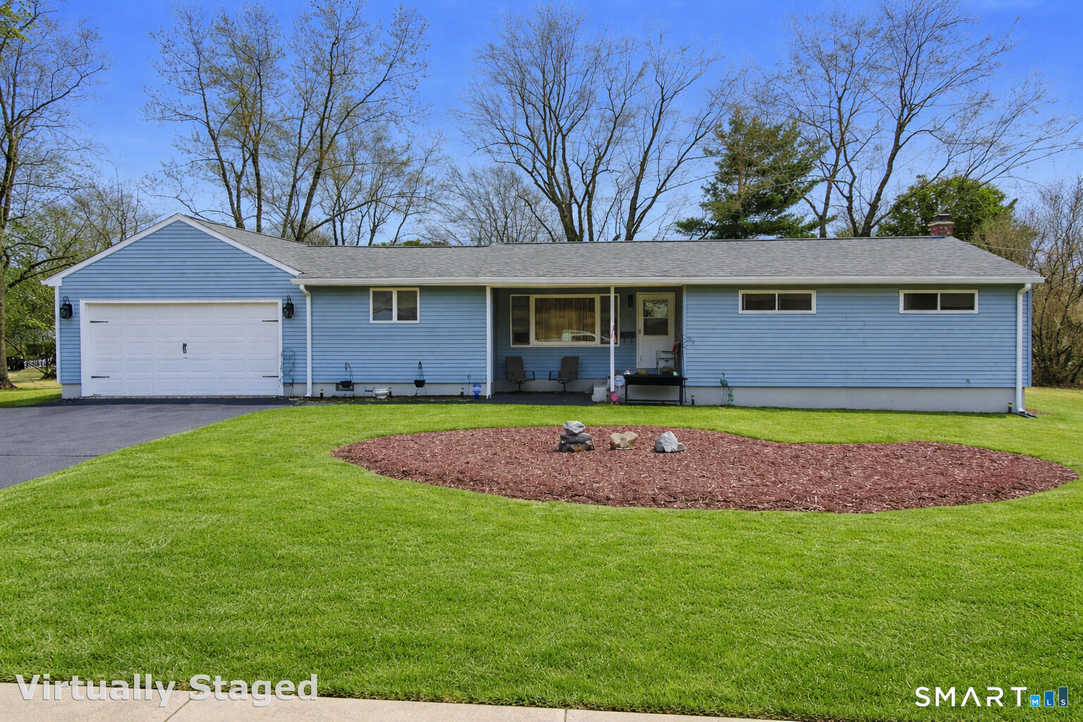 Property Photo: 19 Highview Terrace CT 06082