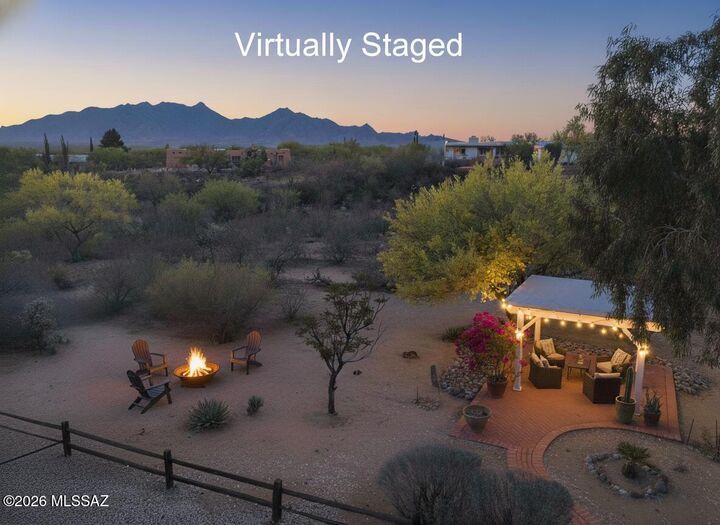 Property Photo: 661 W Vía De Suenos AZ 85622