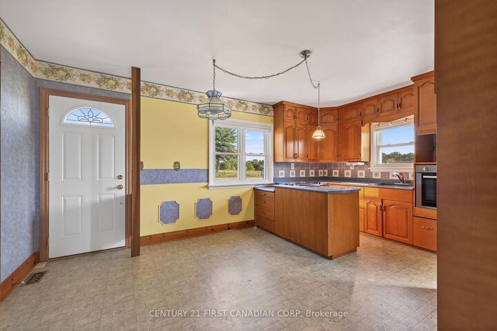 Property Photo:  5147 Egremont Drive  ON N0M 2A0 