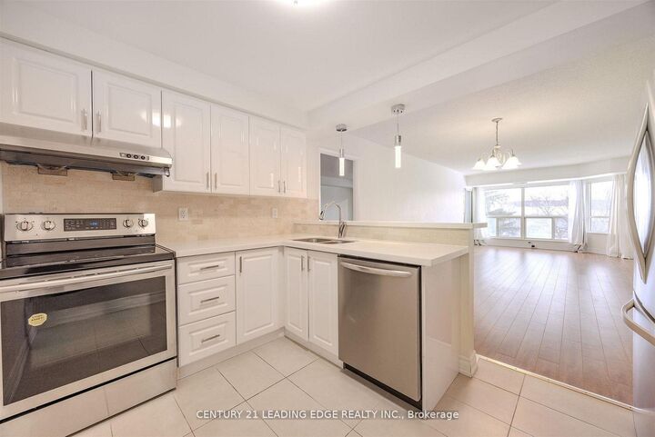 Property Photo:  175 Cedar Avenue 302  ON L4C 9V3 