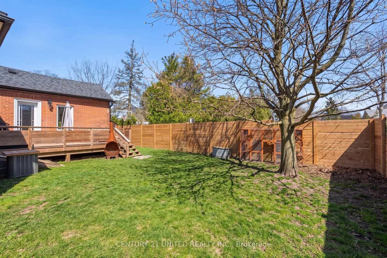 Property Photo: 424 Victoria Street ON K9A 3G9