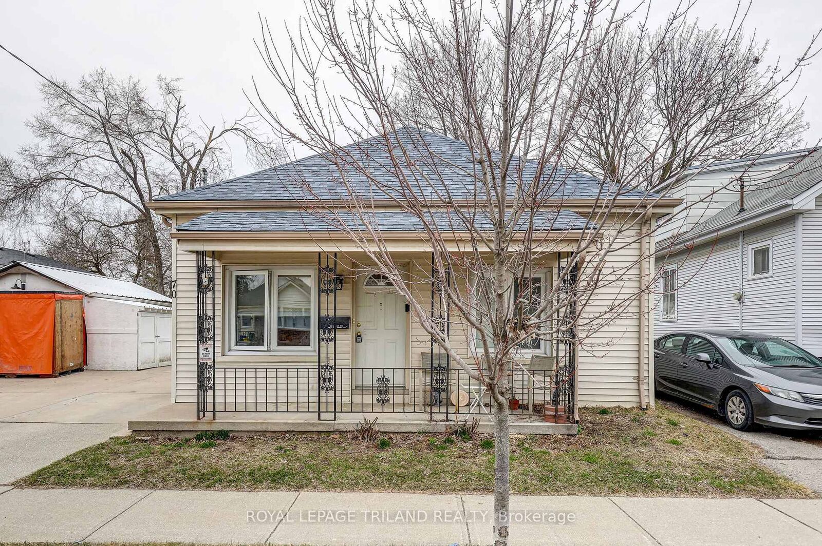 Property Photo: 70 Homan Street ON N5Z 1A8