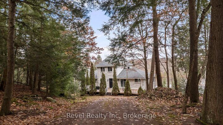 Property Photo: 75 Silver Point Drive ON P2A 2W8