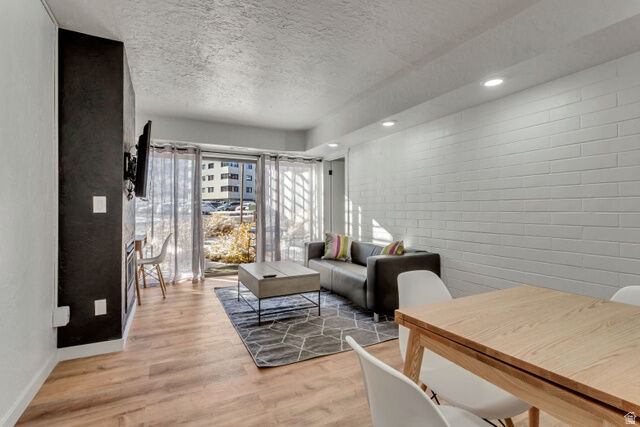 Property Photo:  2000 Prospector Ave 101  UT 84060 