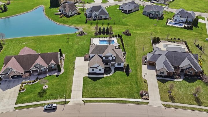 Property Photo: 1250 Macintosh Court OH 45371