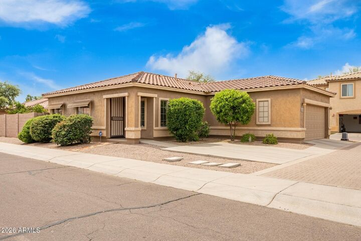 Property Photo:  6450 S Nash Way  AZ 85249 