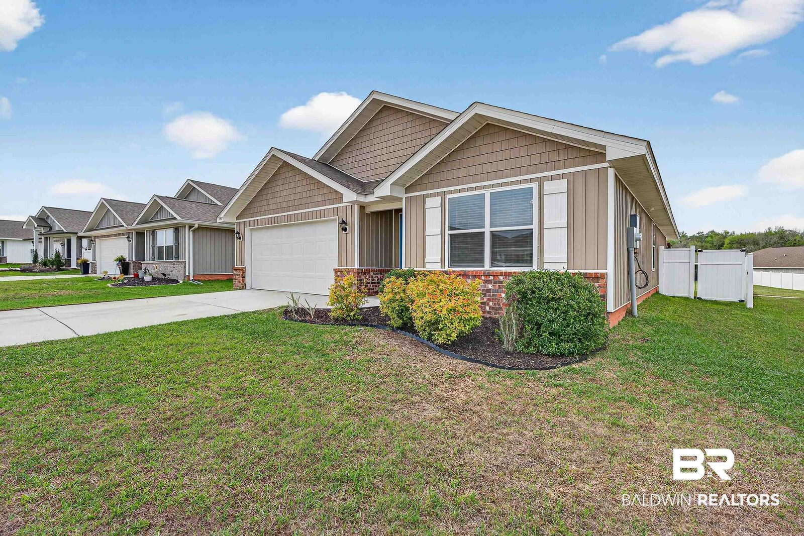 Property Photo:  23987 Citation Loop  AL 36526 