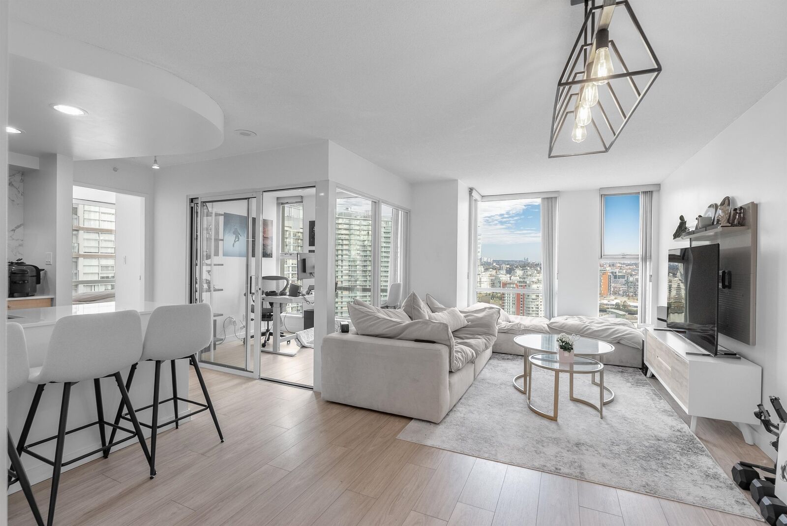 Property Photo:  1008 Cambie Street 2605  BC V6B 6J7 