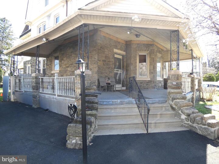 Property Photo:  6605 N 7th Street  PA 19126 