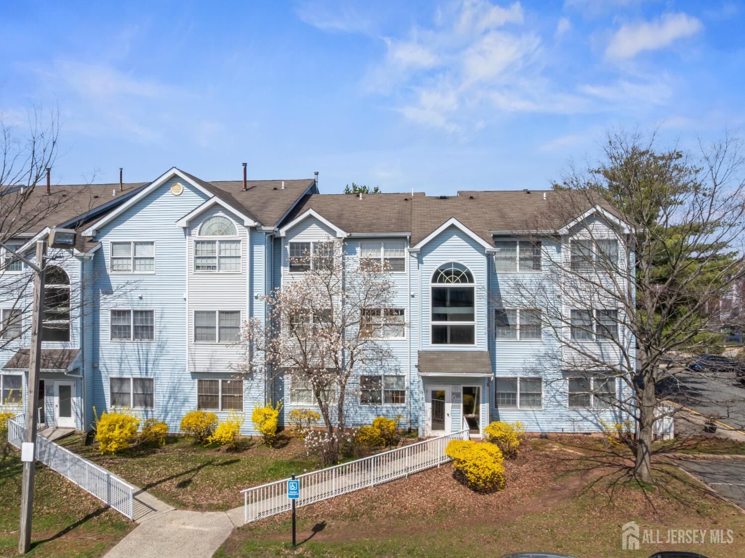 Property Photo:  210 Edpas Road  NJ 08901 