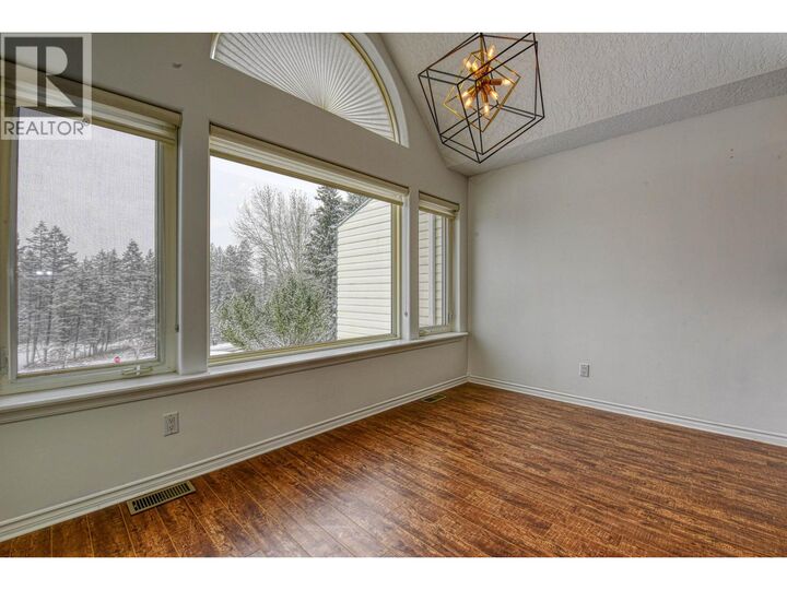 Property Photo: 11 Eagle Crescent 9 BC V2G 4R6