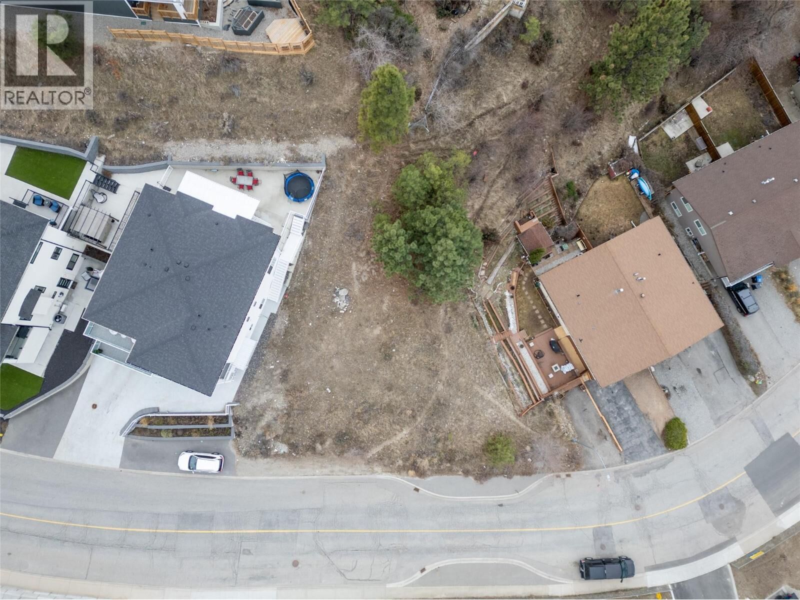 Property Photo:  604 Balsam Avenue  BC V2A 0B5 