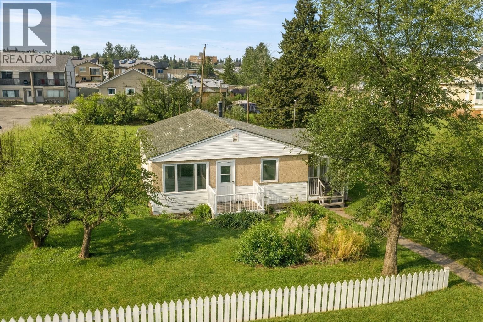 Property Photo:  10220 96 Avenue  BC V1J 1L4 