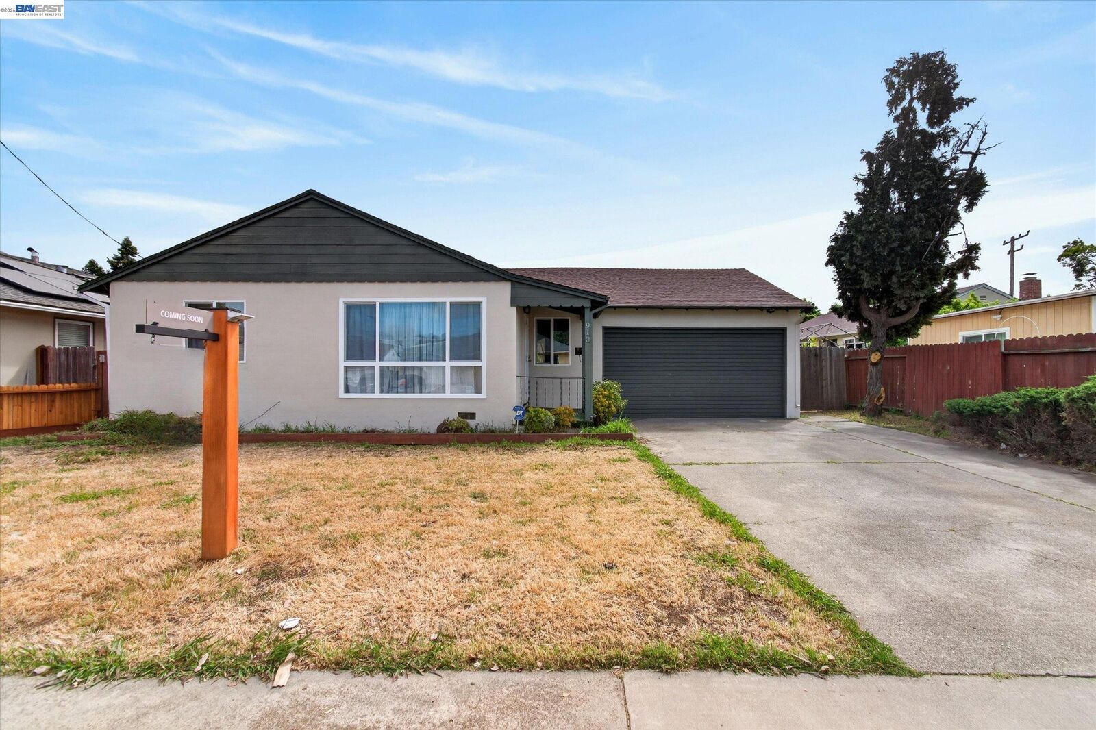 Property Photo:  910 Miller Ave  CA 94591 