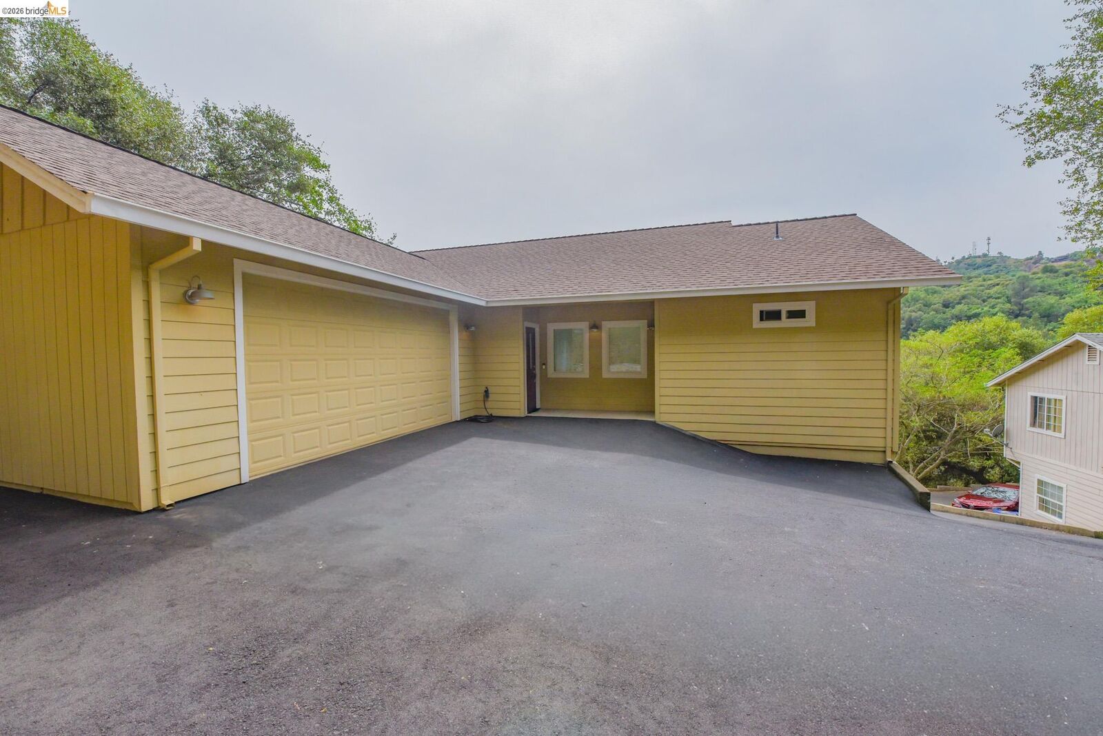 Property Photo:  294 S Arbona Circle  CA 95370 