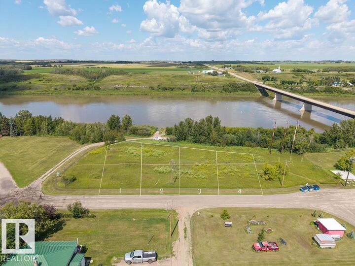 Property Photo:  202 River Street  AB T0B 0P0 