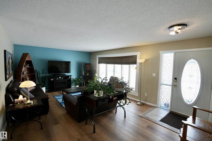 Property Photo:  5206 55A Street  AB T0A 3A1 