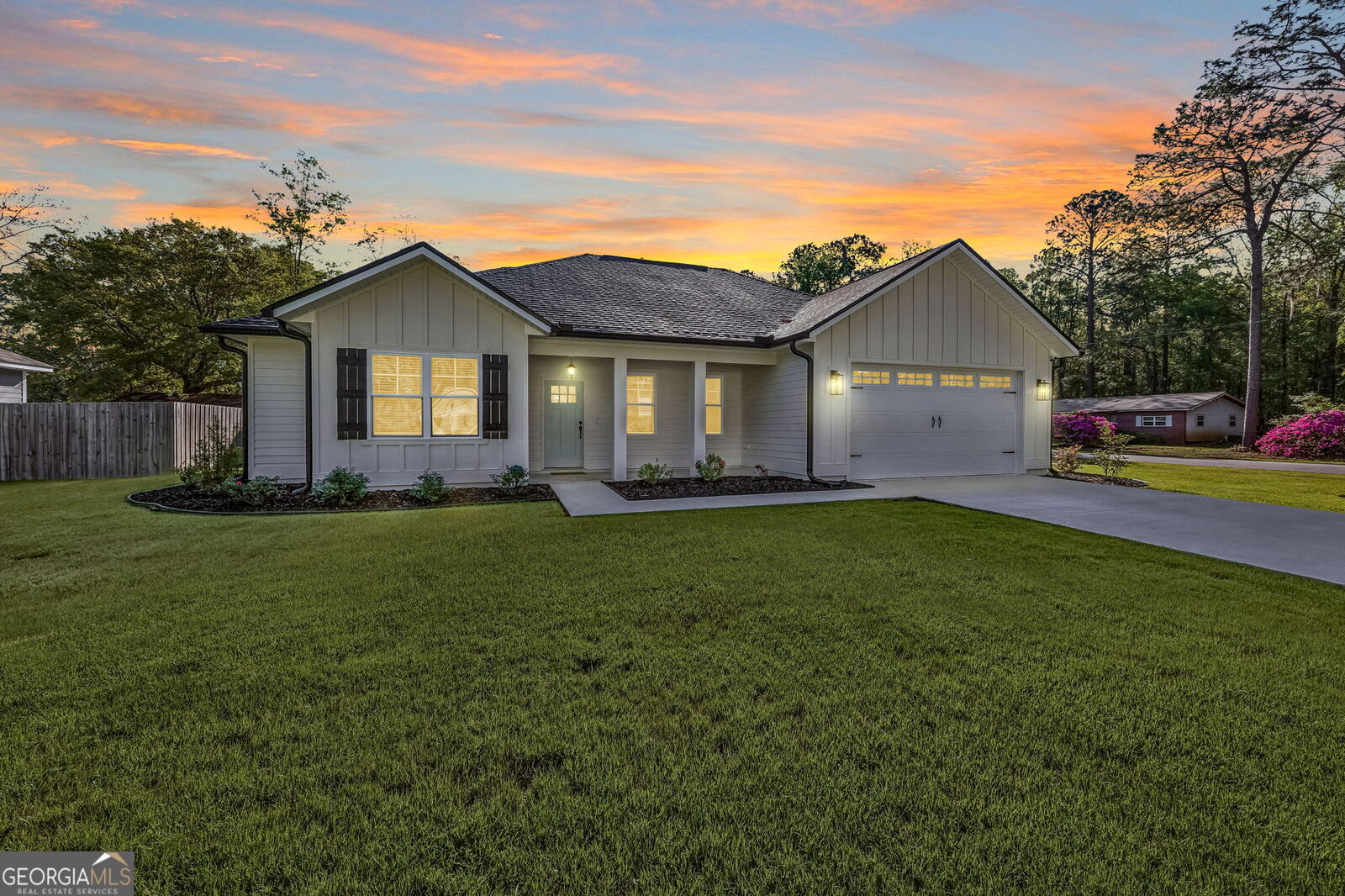 Property Photo:  785 S May Street  GA 31548 