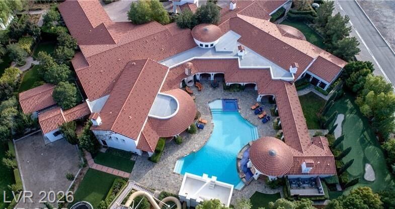 Property Photo: