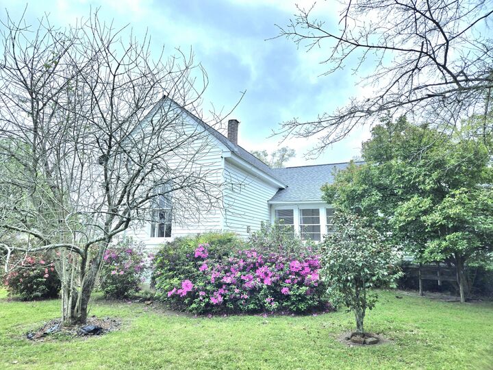 Property Photo:  412 S Jackson St.  MS 39059 