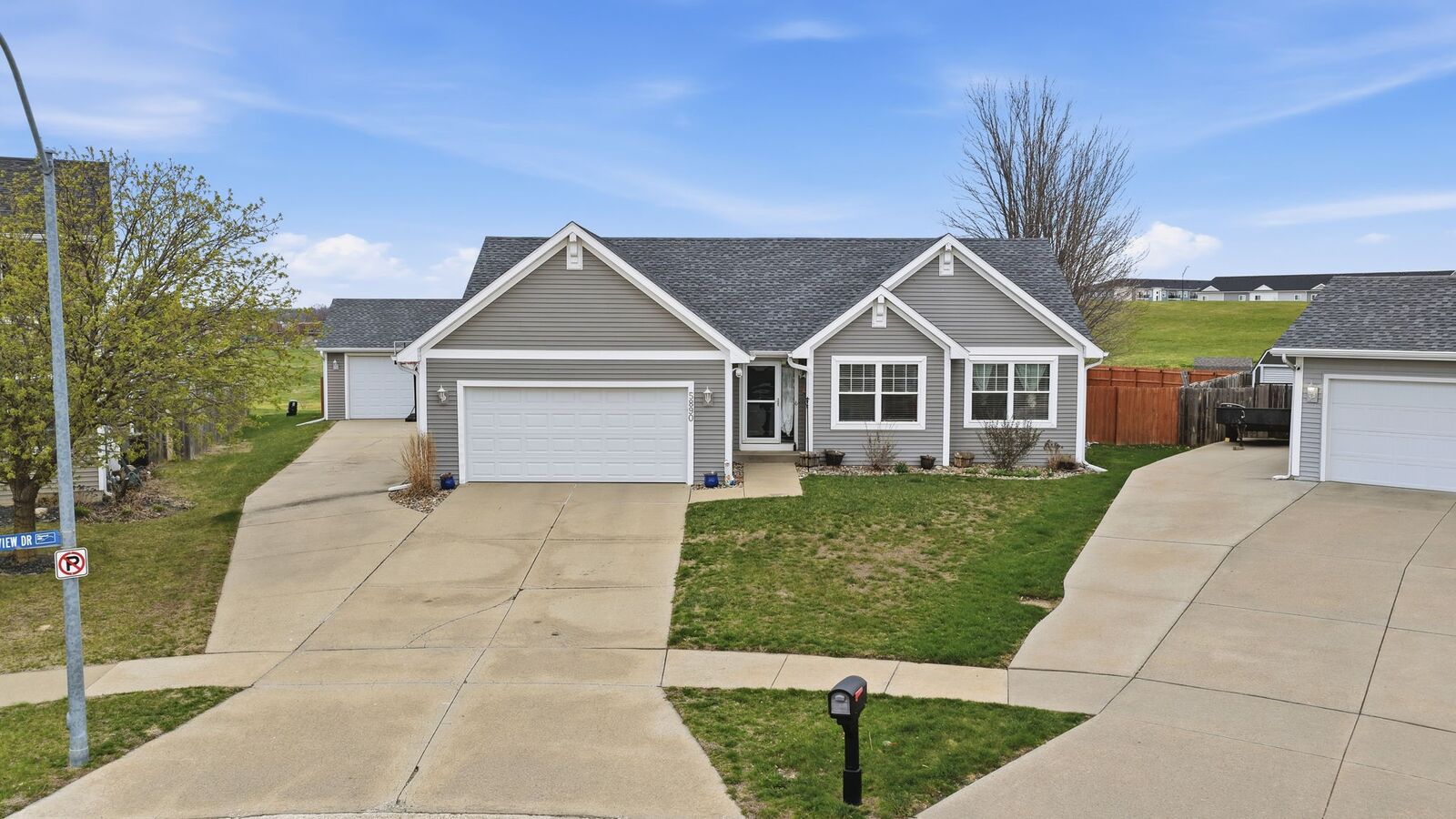 Property Photo:  5890 Scenic View Drive  IA 50327 