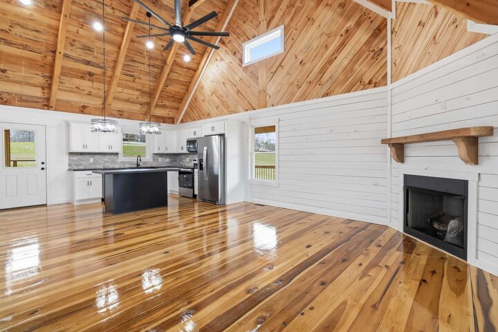 Property Photo: 360 Pumpkin Creek Circle KY 42629