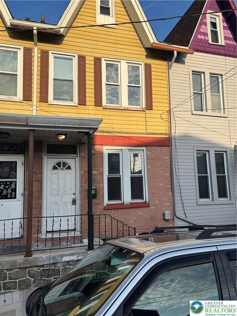 Property Photo:  24 N 11th Street  PA 18042 