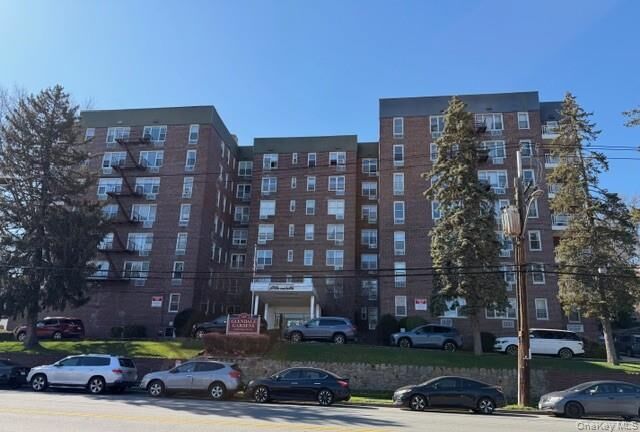 Property Photo:  125 Bronx River Road 7A  NY 10704 